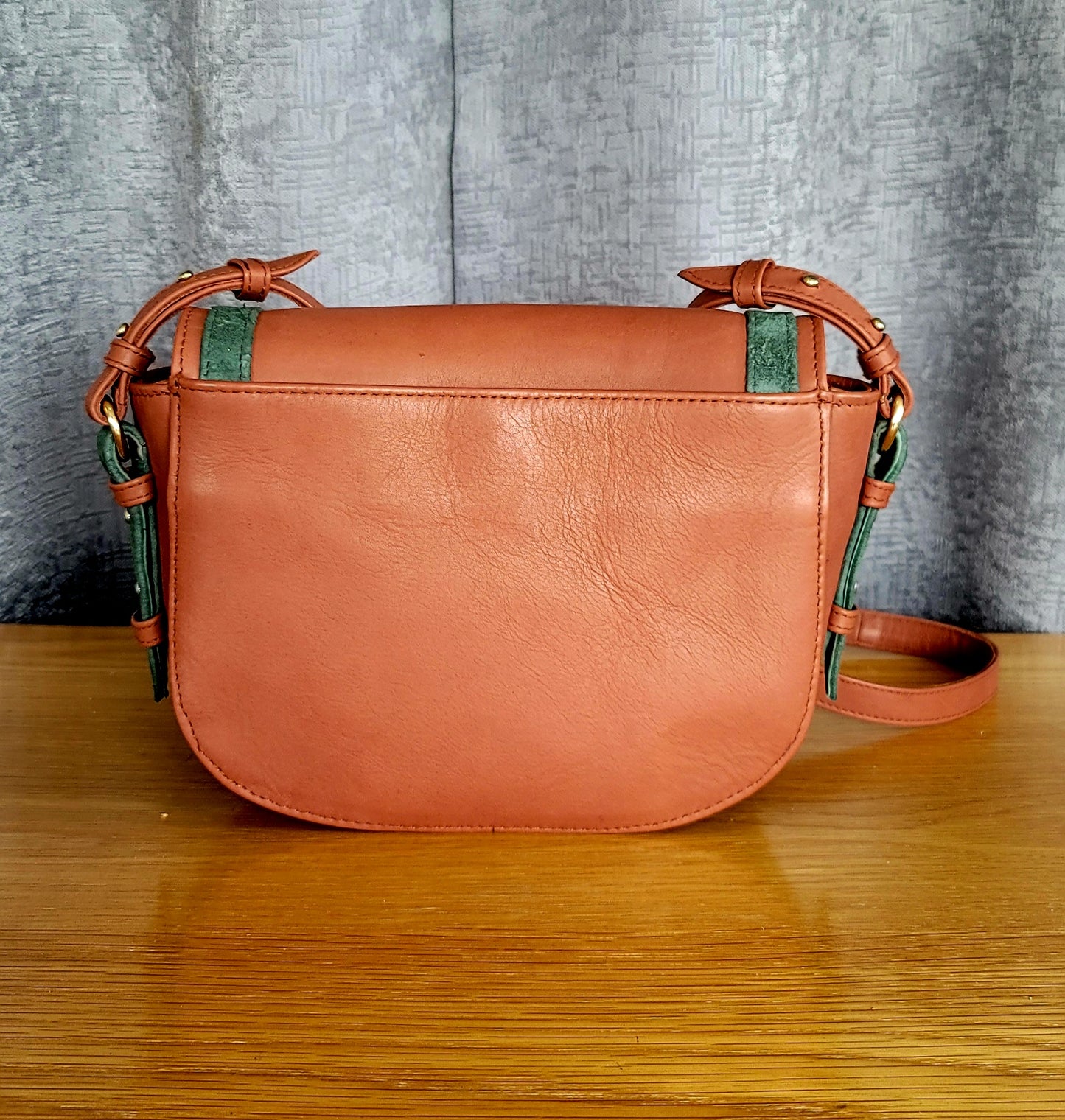 Tan Colour With Green Suede Ladies Hand Bag